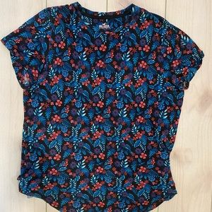 Hollister crew neck tropical floral design t-shirt